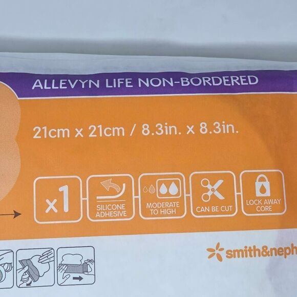 SMITH & NEPHEW 66801750 ALLEVYN LIFE NON BORDERED DRESSING 8.3" X 8.3" LOT OF 11 - Picture 2 of 3